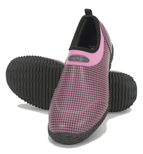 MuckBoots_TheDailyShoe_DustyPinkHoundstooth